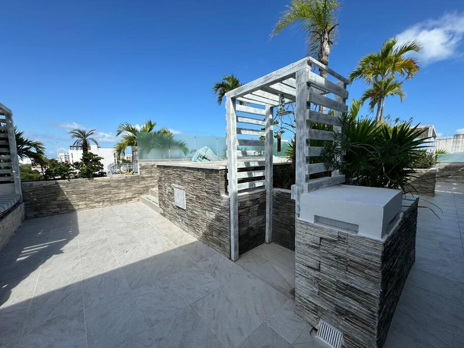 Apartment New Near The 5th Avenue Pool With Ocean View