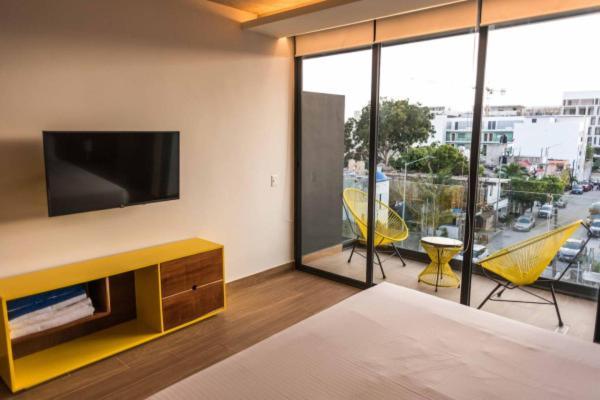 Yellow Apartment Playa del Carmen