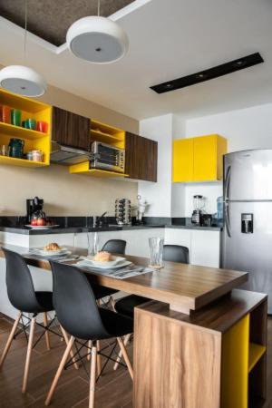 Apartment Yellow