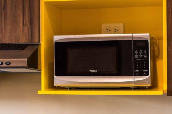 Apartment Yellow