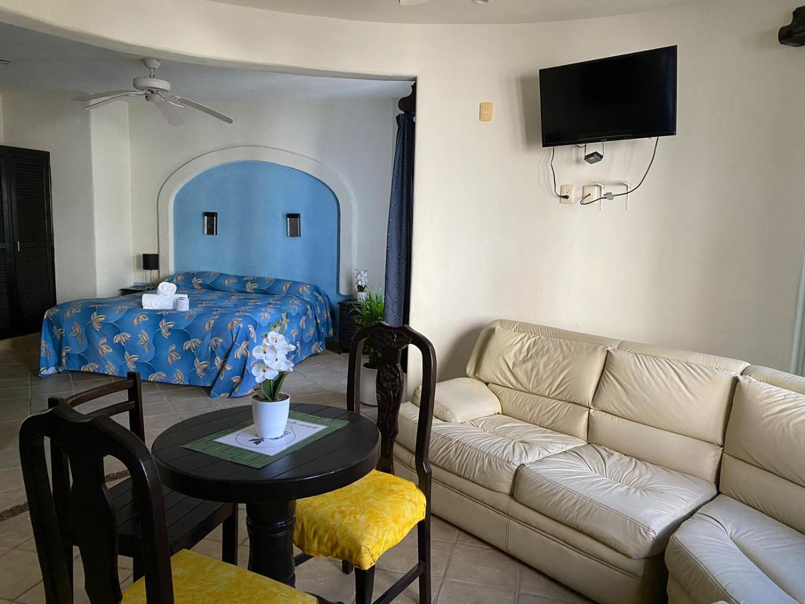 Castillo Del Mar - 5 Th Ave 5*