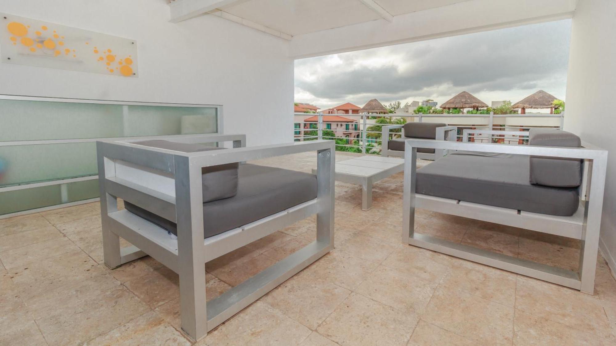 Magia Apartments, Resort-style, Prime Location With Ocean Views! Playa del Carmen