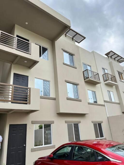 Căn hộ Casa Lantana 35 *
