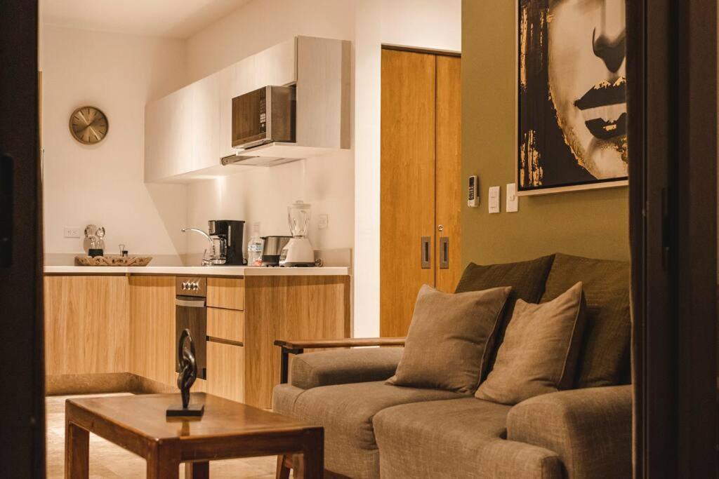 Chic 2br In Exclusive Building