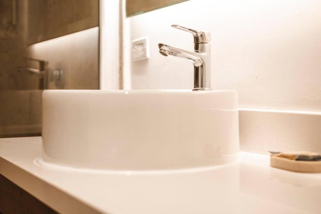 Căn hộ Chic 2br In Exclusive Building