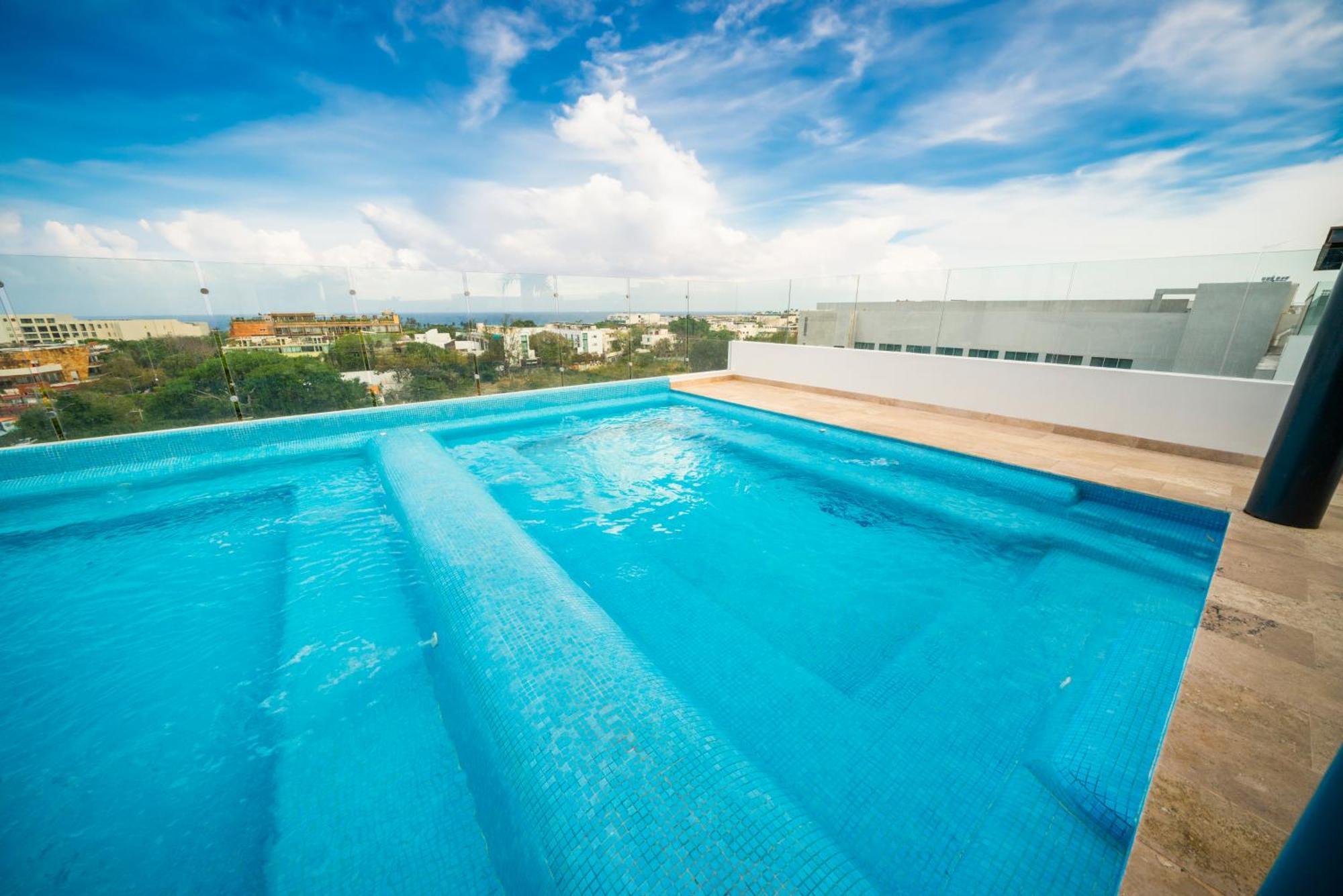 Serenada Aparthotel *