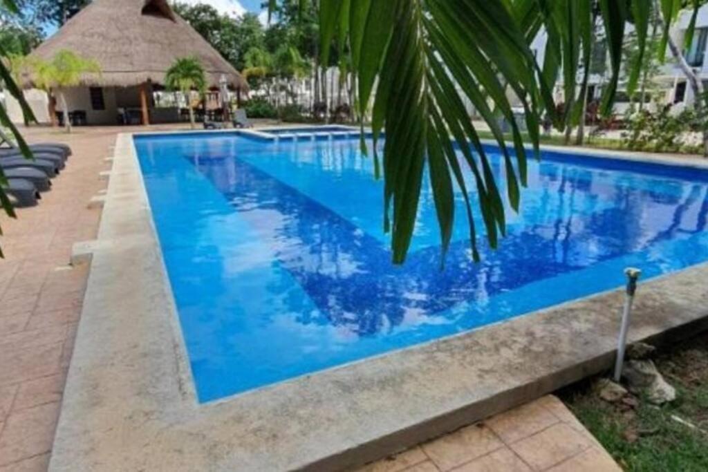 Ferienhaus Great Cheerful 2 Bedroom House With Pool And