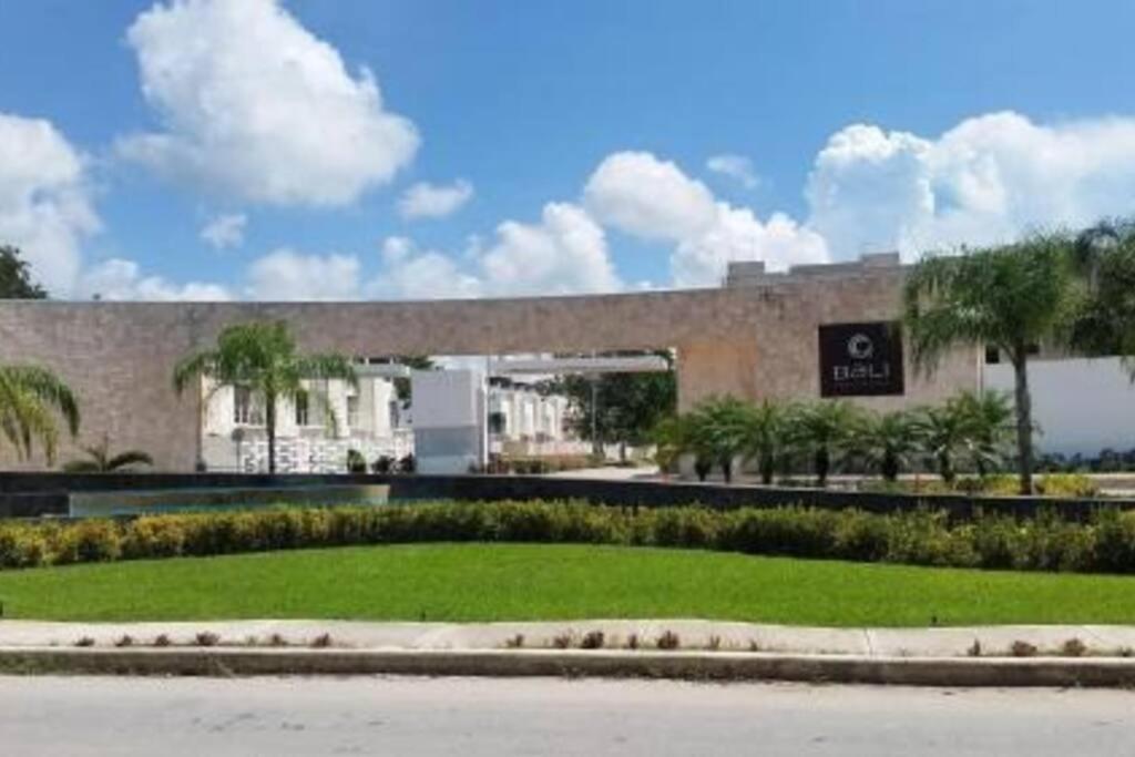 Great Cheerful 2 Bedroom House With Pool And Ferienhaus Playa del Carmen