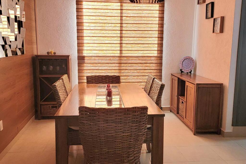 Great Cheerful 2 Bedroom House With Pool And Ferienhaus Playa del Carmen