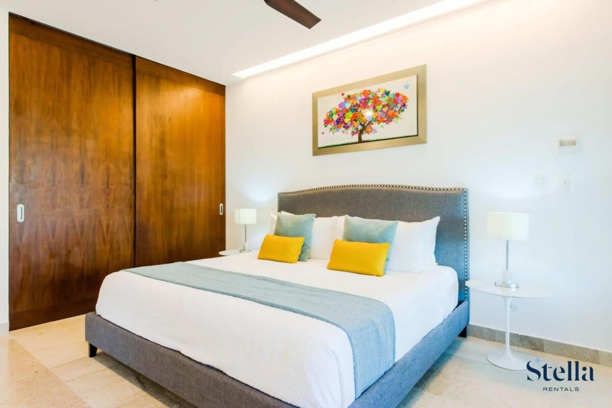 With Private Jacuzzi And Shared Ocean View Roof Pool Casa de férias *