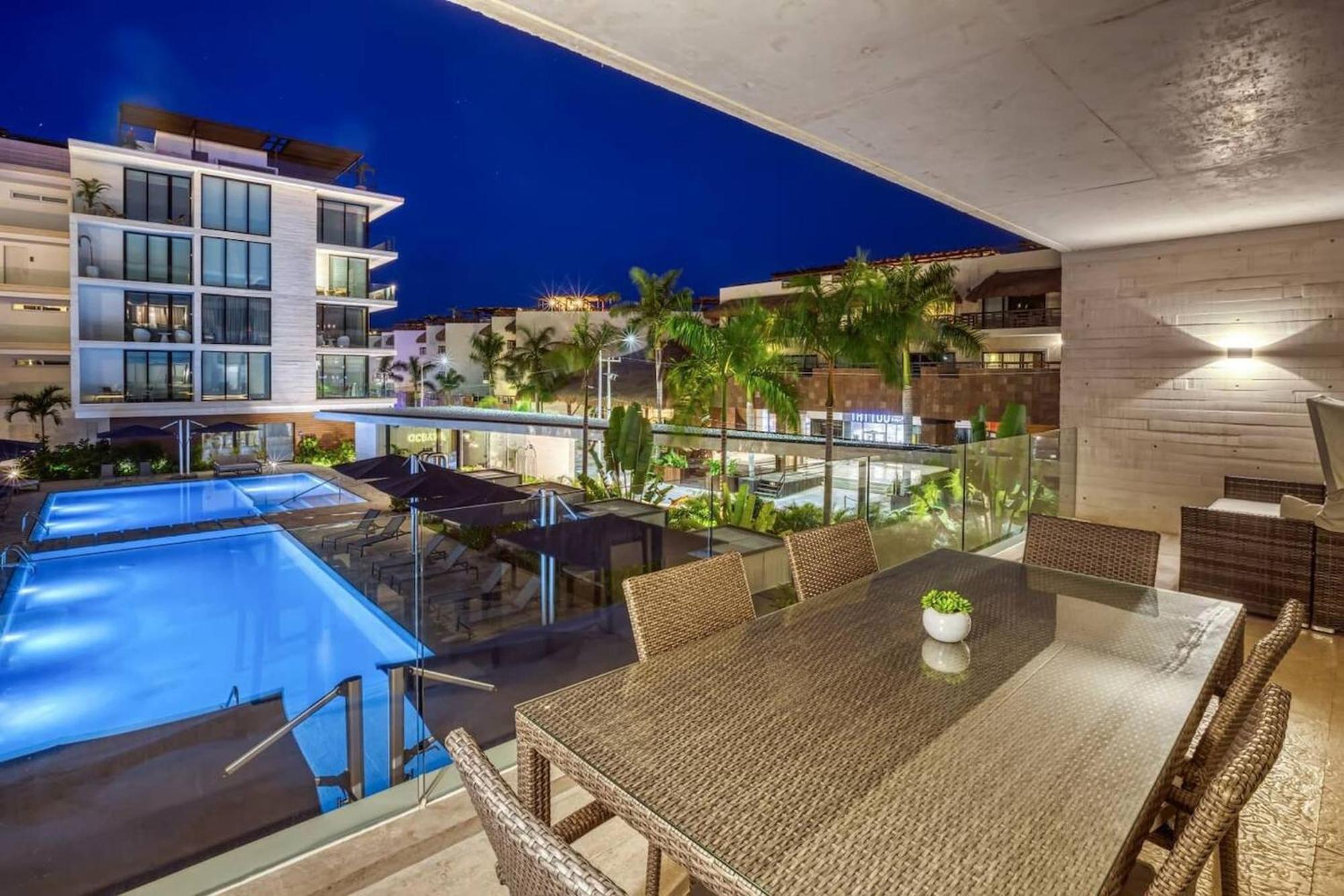 Oceana Luxury Walk To And Day Club Casa de férias