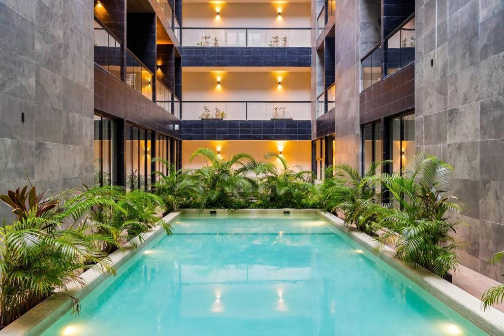 Apartment Luxury Penthouse, Pool, Gym, 5mins To Playa del Carmen