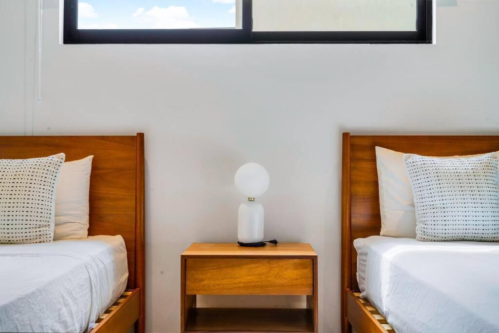 Apartment Luxury Penthouse, Pool, Gym, 5mins To