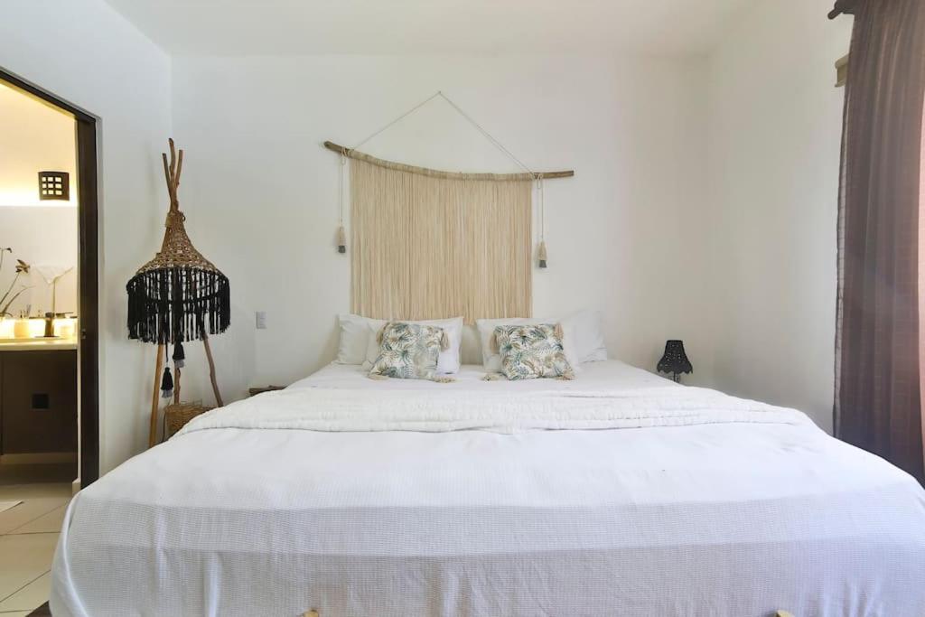 Apartamento Lovely 2 Bdrm In Gated Community & Pool View Playa del Carmen
