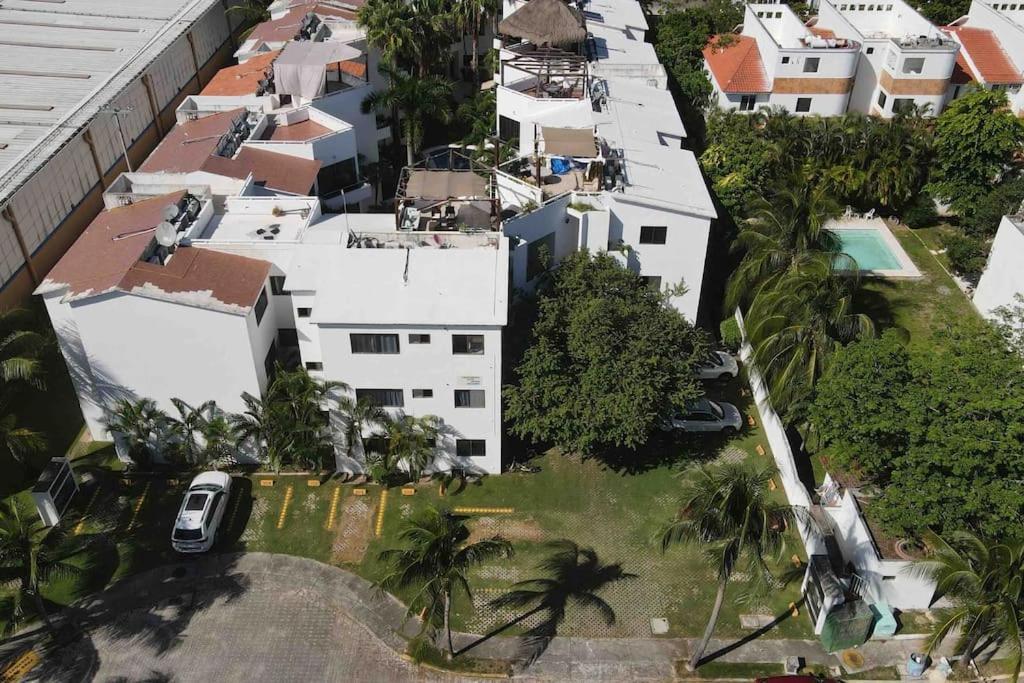 Apartamento Lovely 2 Bdrm In Gated Community & Pool View
