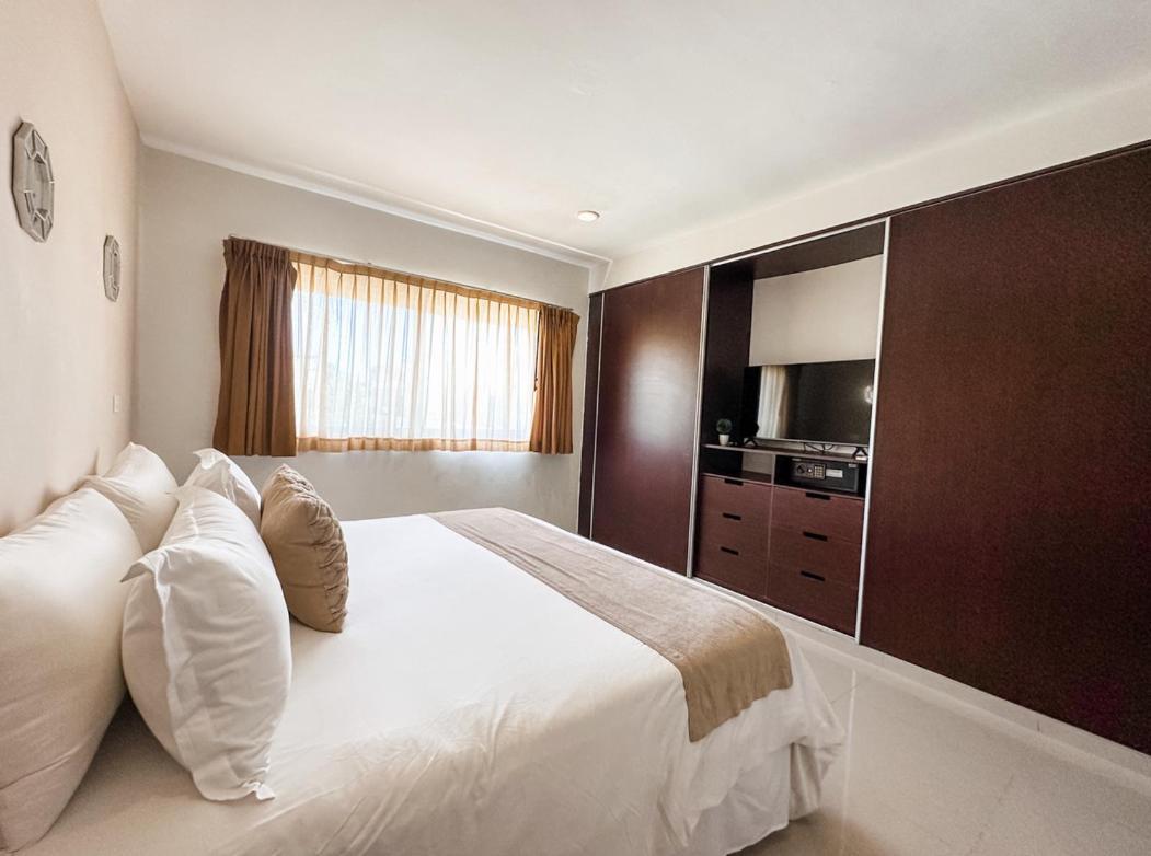 Sabbia In Mamitas Beach! Apartment Playa del Carmen