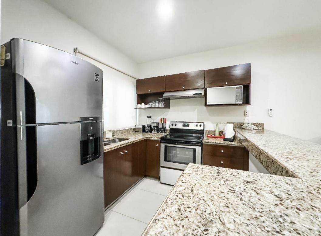 Sabbia In Mamitas Beach! Apartment Playa del Carmen