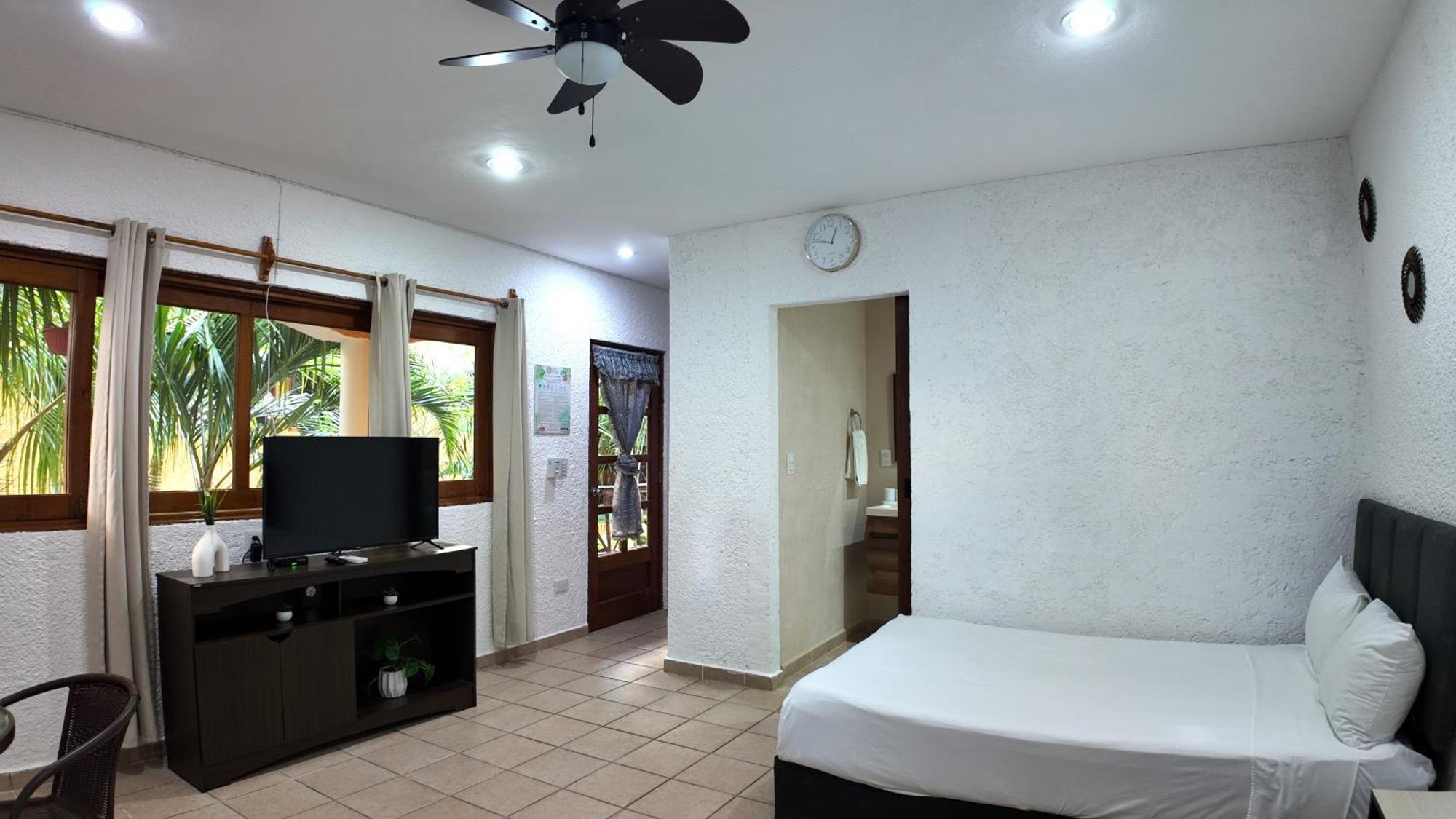 Hotel Bosque Caribe, 5th Av. Zone