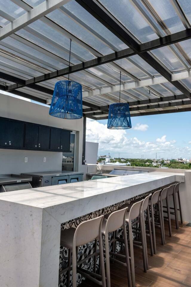 Luxury Condo, Private Room, 150mb Wifi, Ac, Gym