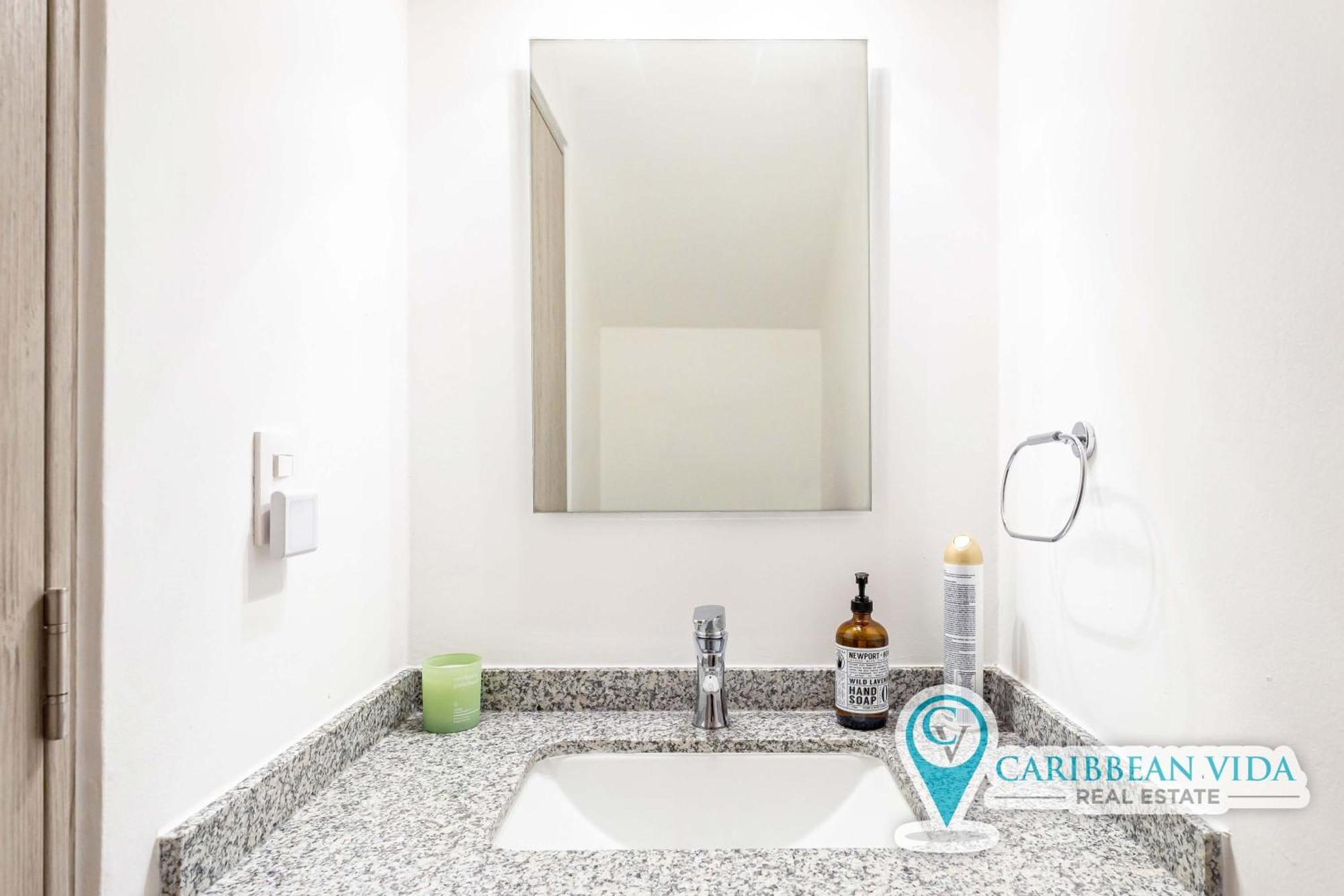 Ferienhaus Stylish & Bright Contemporary 3bd I Pool!