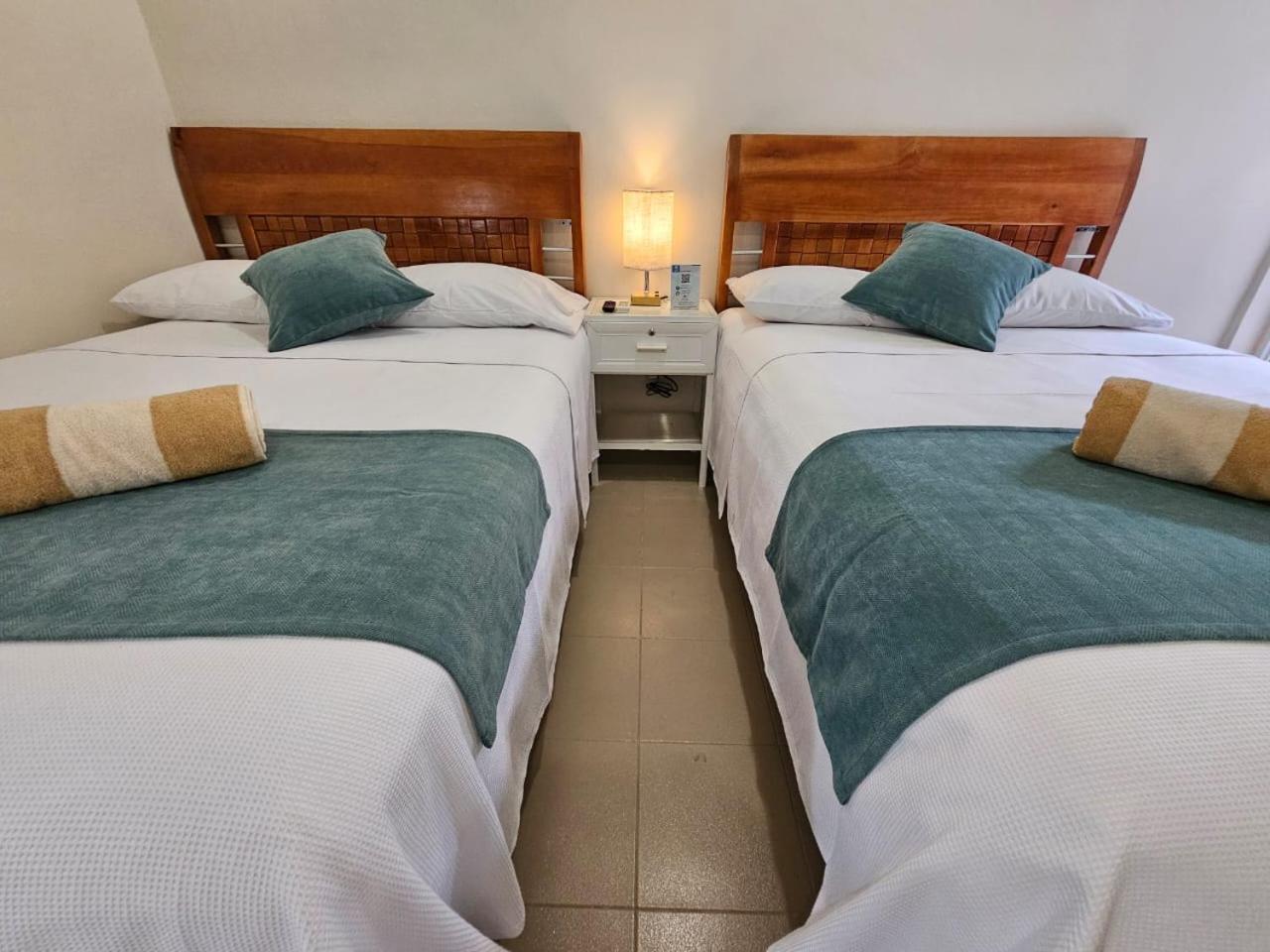 Khách sạn Casa Bkl *