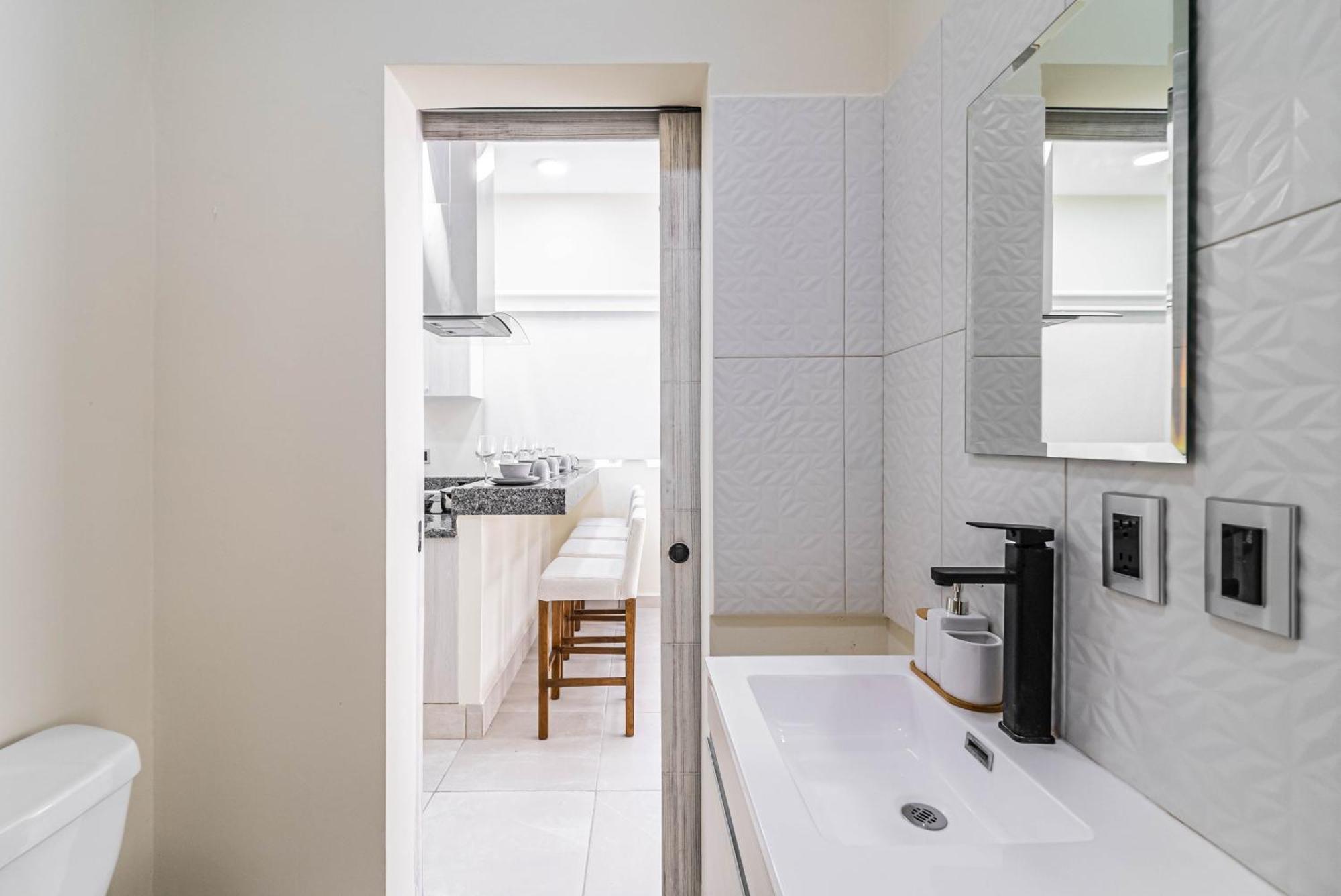 2 Bd With Balcony, Rooftop Pool, Hot Tub, Gym Nhà nghỉ Playa del Carmen