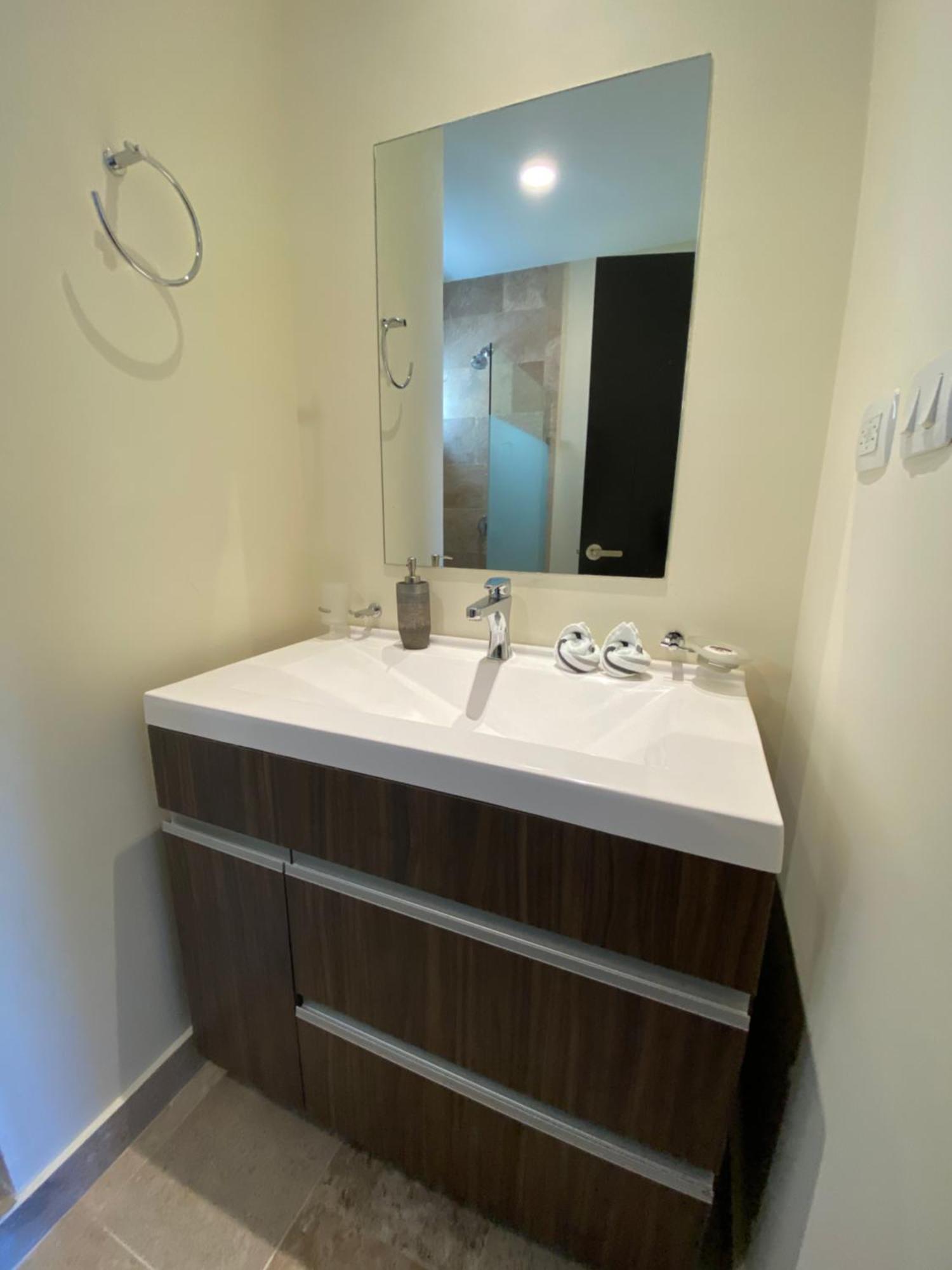 Apartment Large Studio, Large Rooftop Pool, Great Location! Playa del Carmen