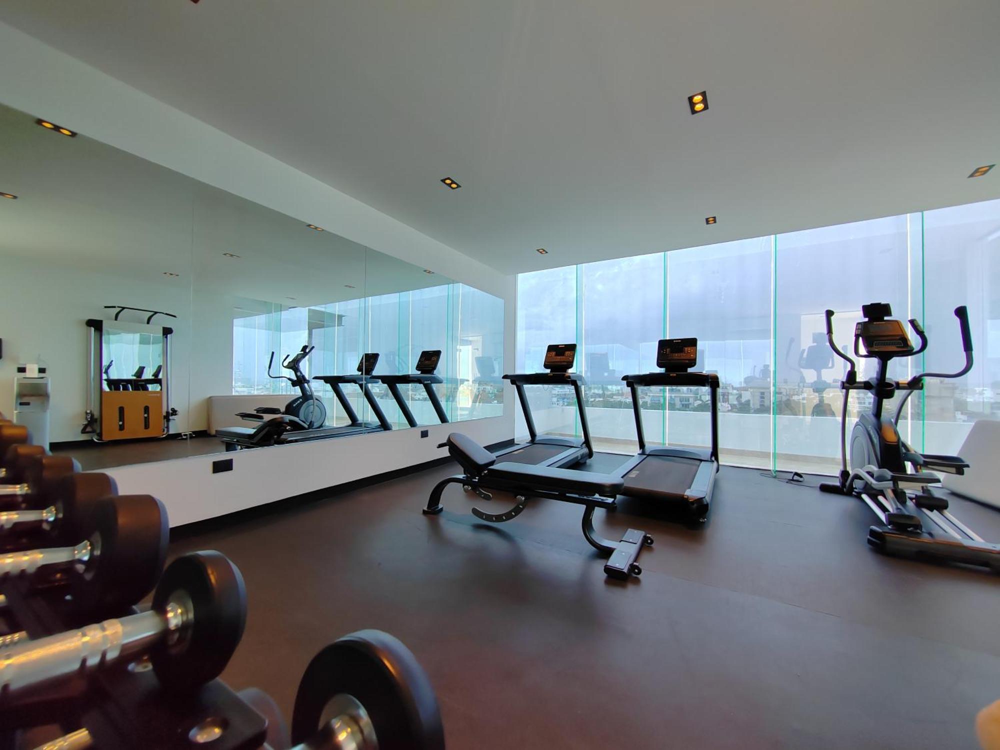 Apartment 2br Steps Away From 5ta, Pool, Lundry & Gym By Yeah Playa del Carmen