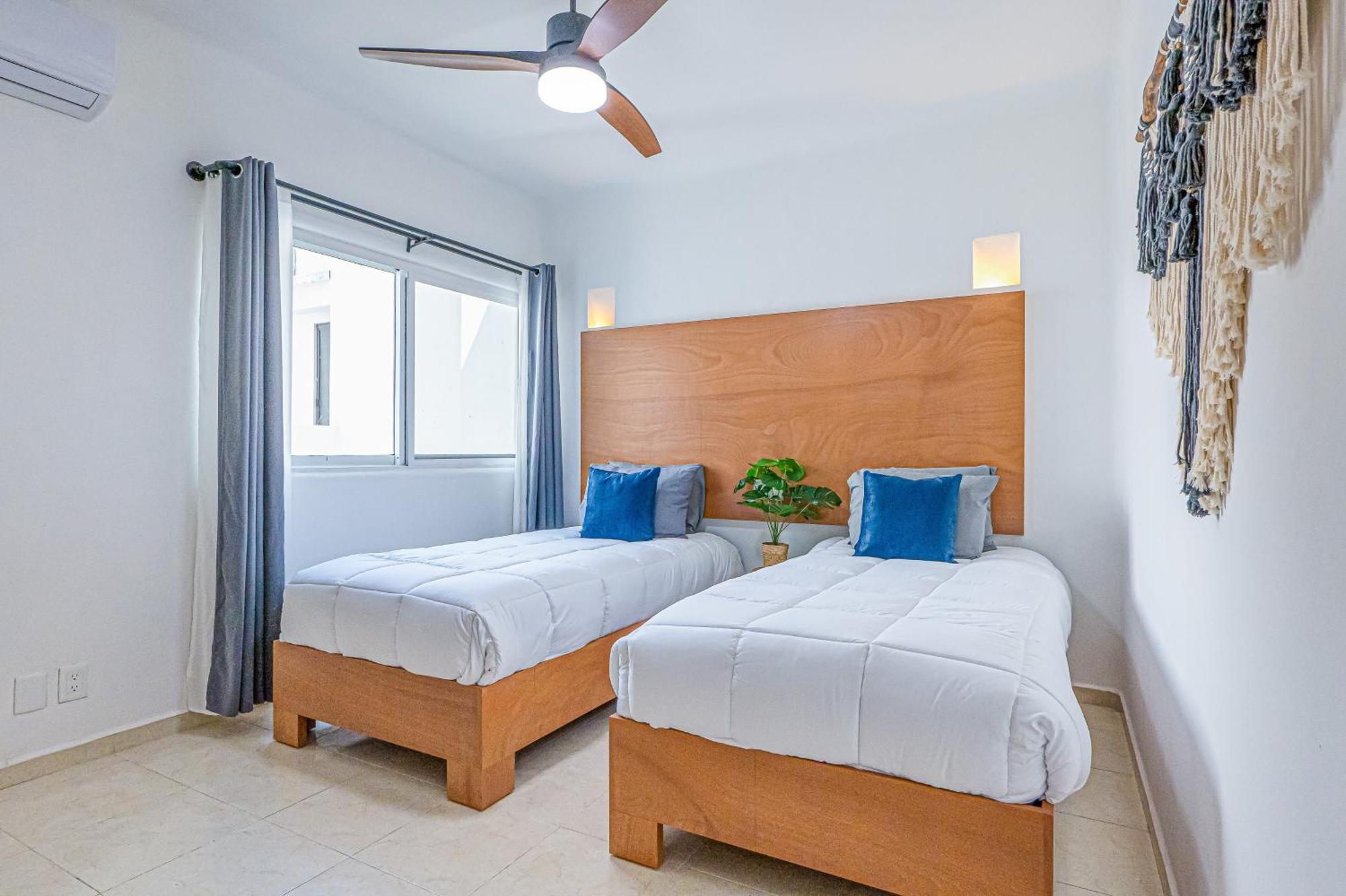 Beachside Haven At Playa Kaan Apartment *
