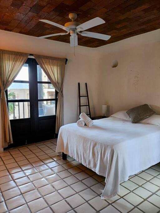 Căn hộ Location Playacar Steps From The