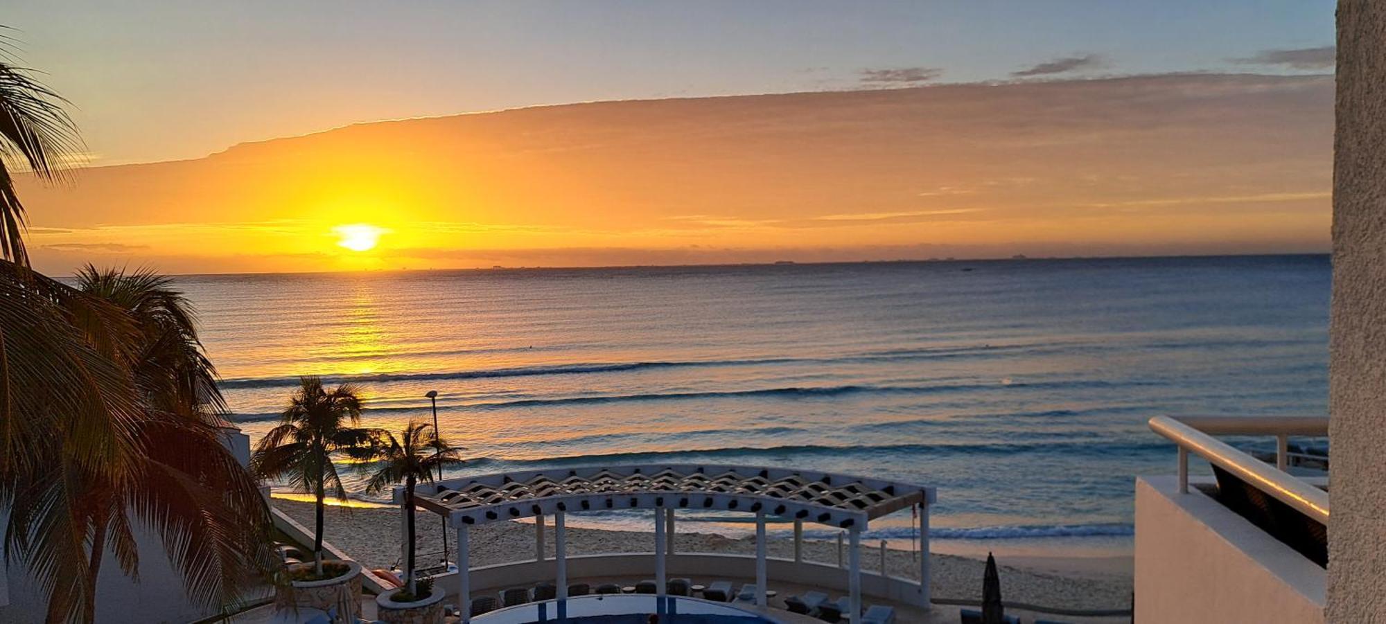 Sunset Fishermen & Hotel 4*