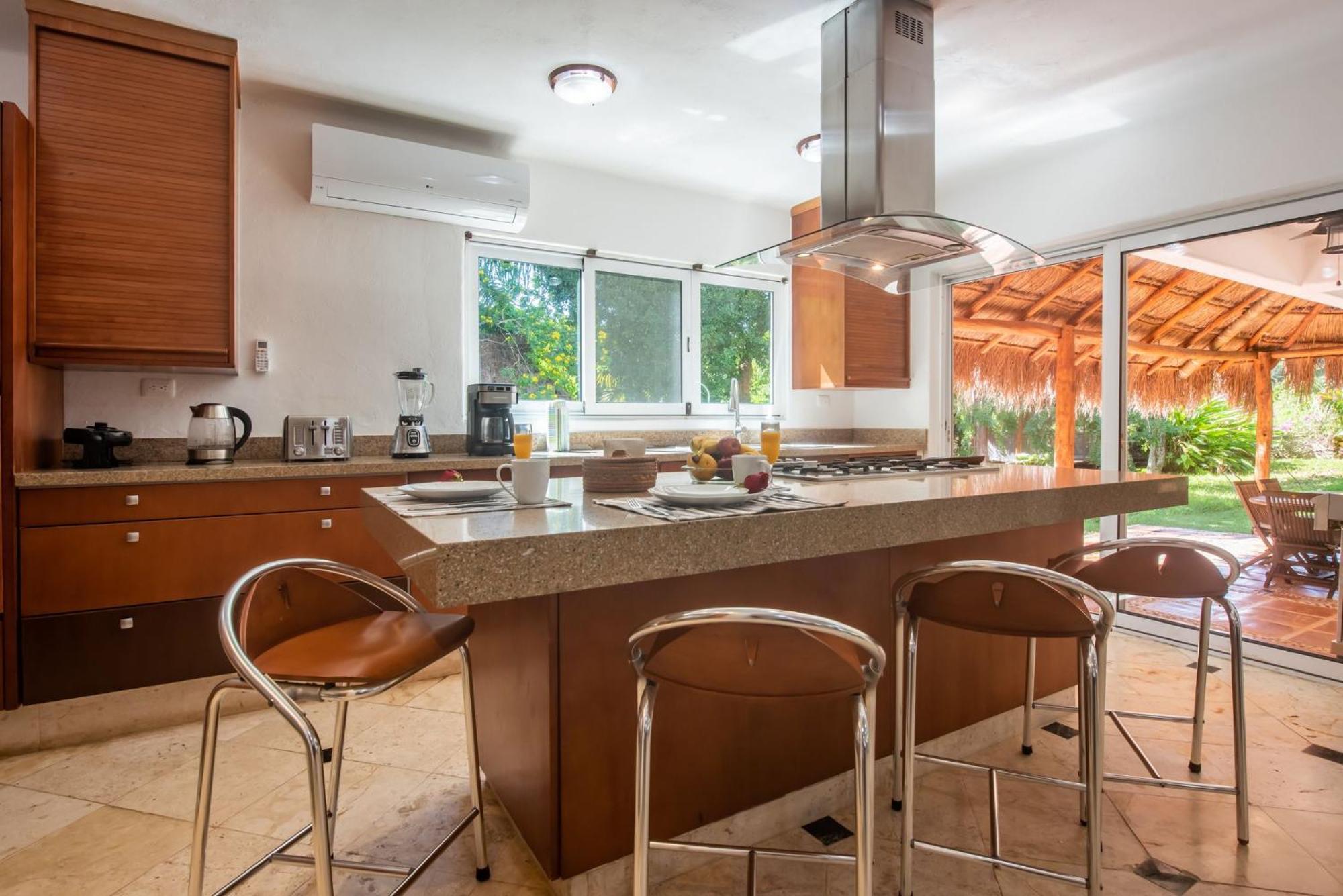 Villa Golf Beach Holiday Rental Private Pool Bbq Maid Service Villa *