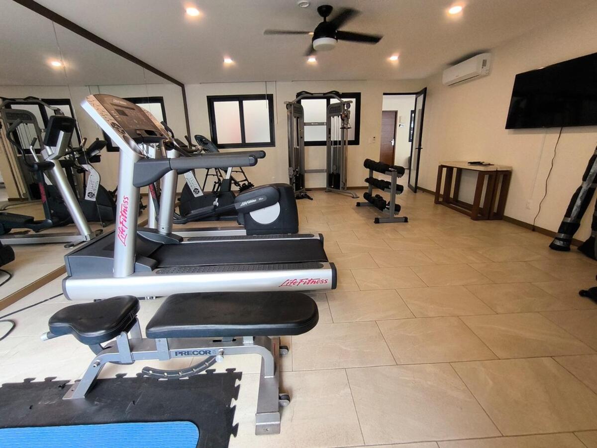 Excelente Ubicacion A Pasos De La Playa Coco Y De La Quinta Avenida * Playa del Carmen
