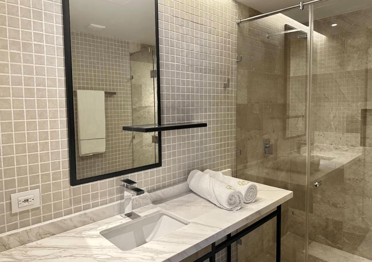 Luxury 1br Prime Location Căn hộ *