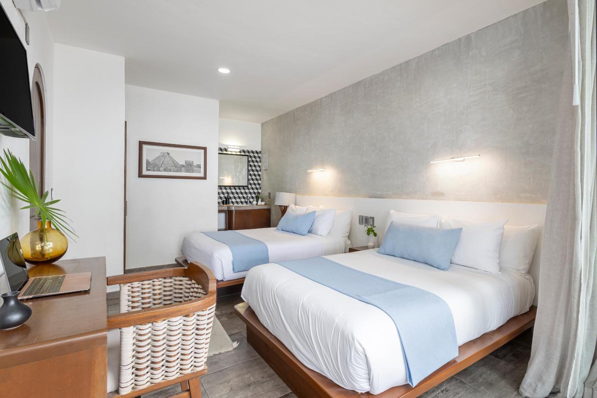 By Kinta Lodge Playa del Carmen