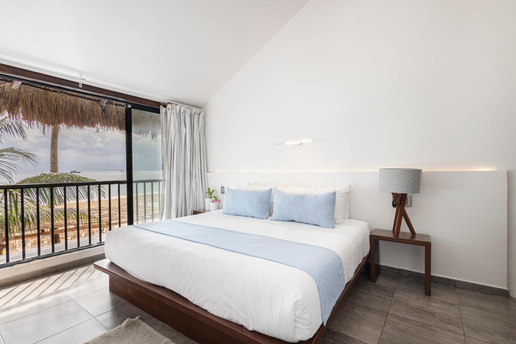 By Kinta Lodge Playa del Carmen