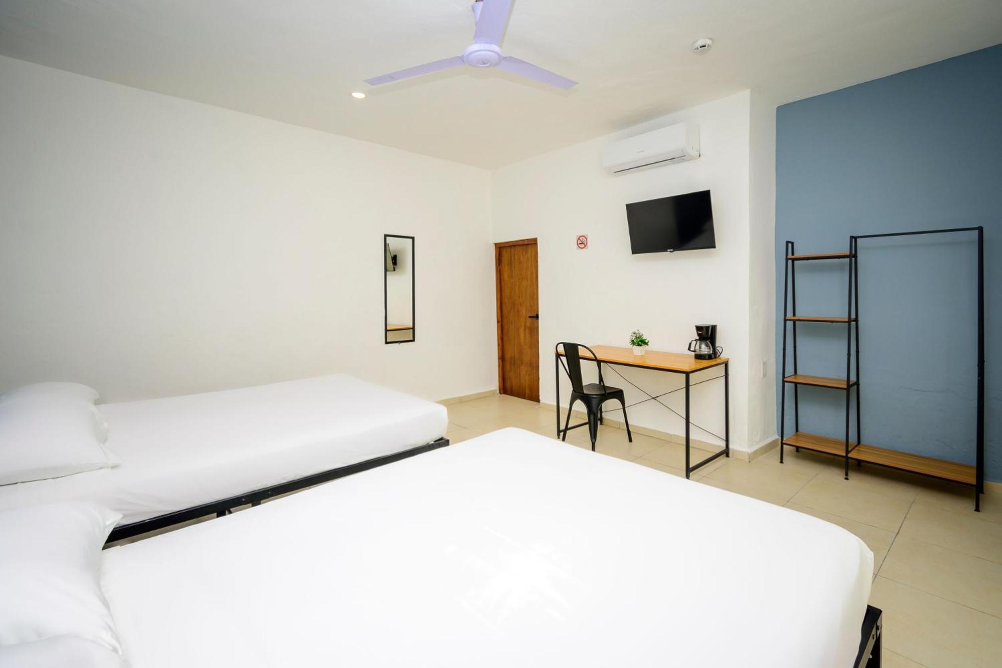 Hotel Paso Del Mar