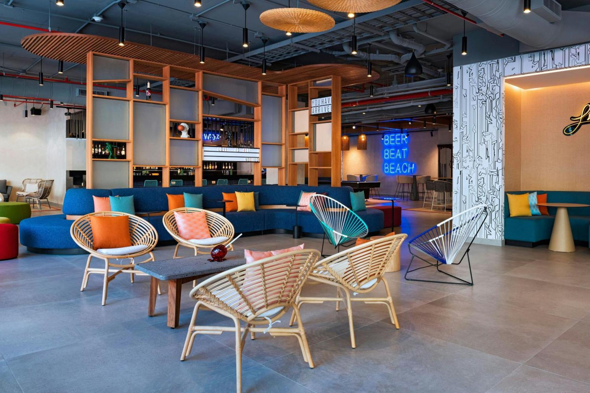 Aloft 5*