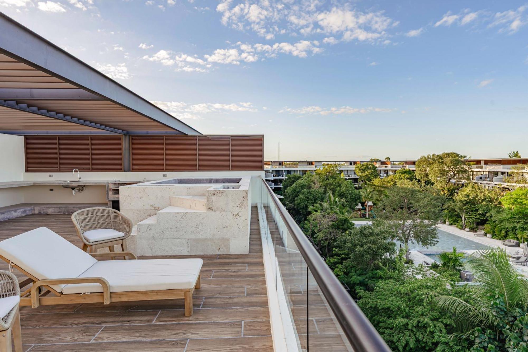Apartment Lush Escape At Awa Playacar Playa del Carmen