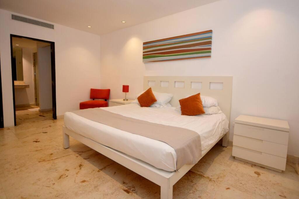 Apartment Great Location Front Playa del Carmen