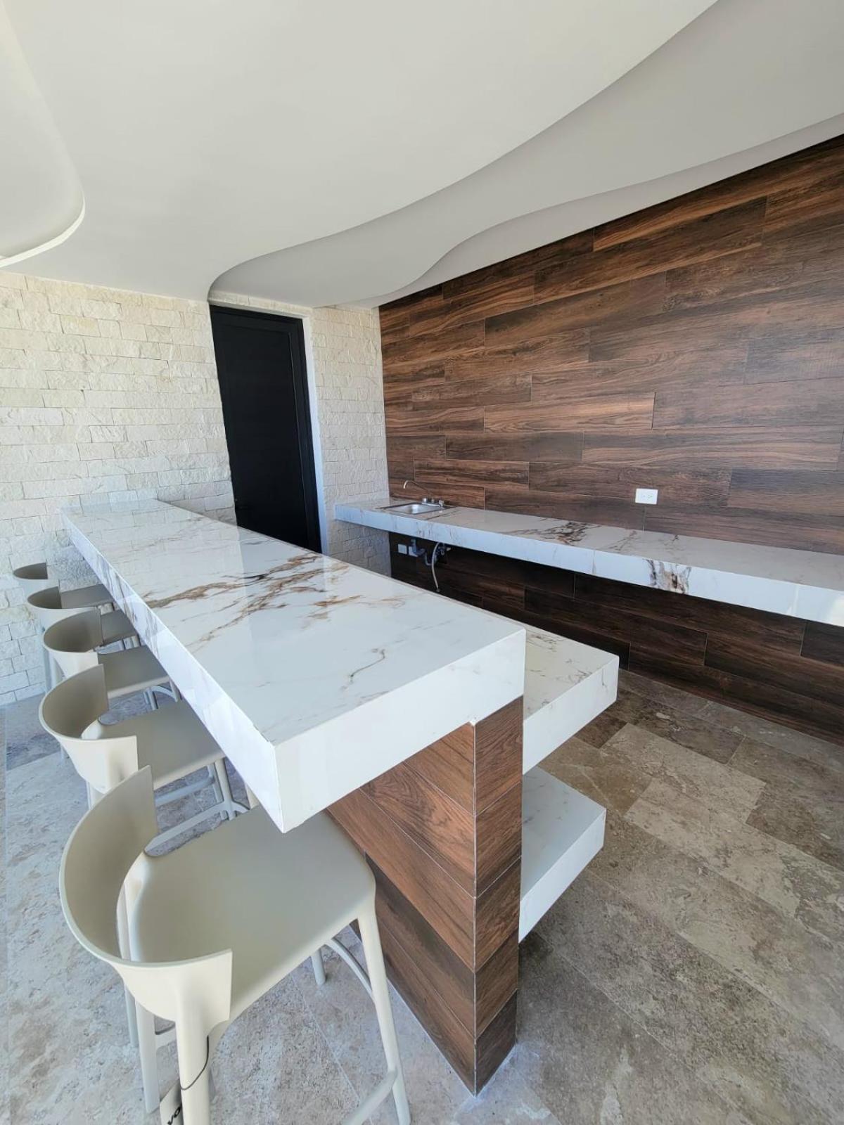 Luxury In A Privileged Location Apartment