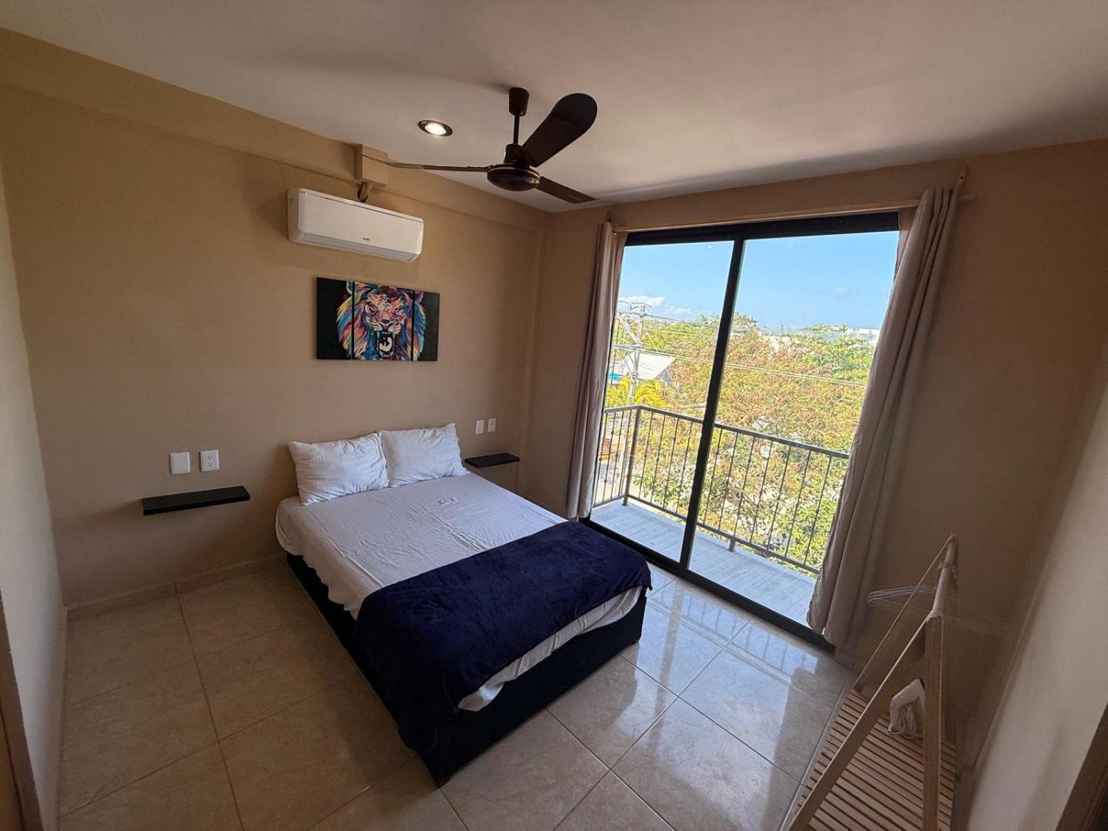Apartamento Torre 70, Departamento 11