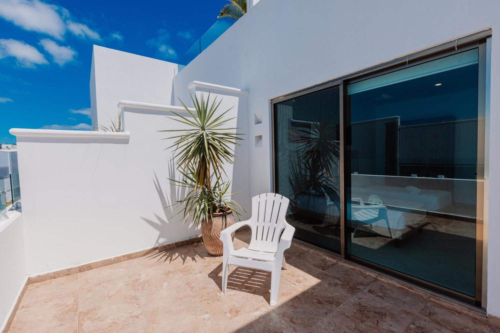 Penthouses&apartments In Pdc Pool&jacuzzi Apartment *