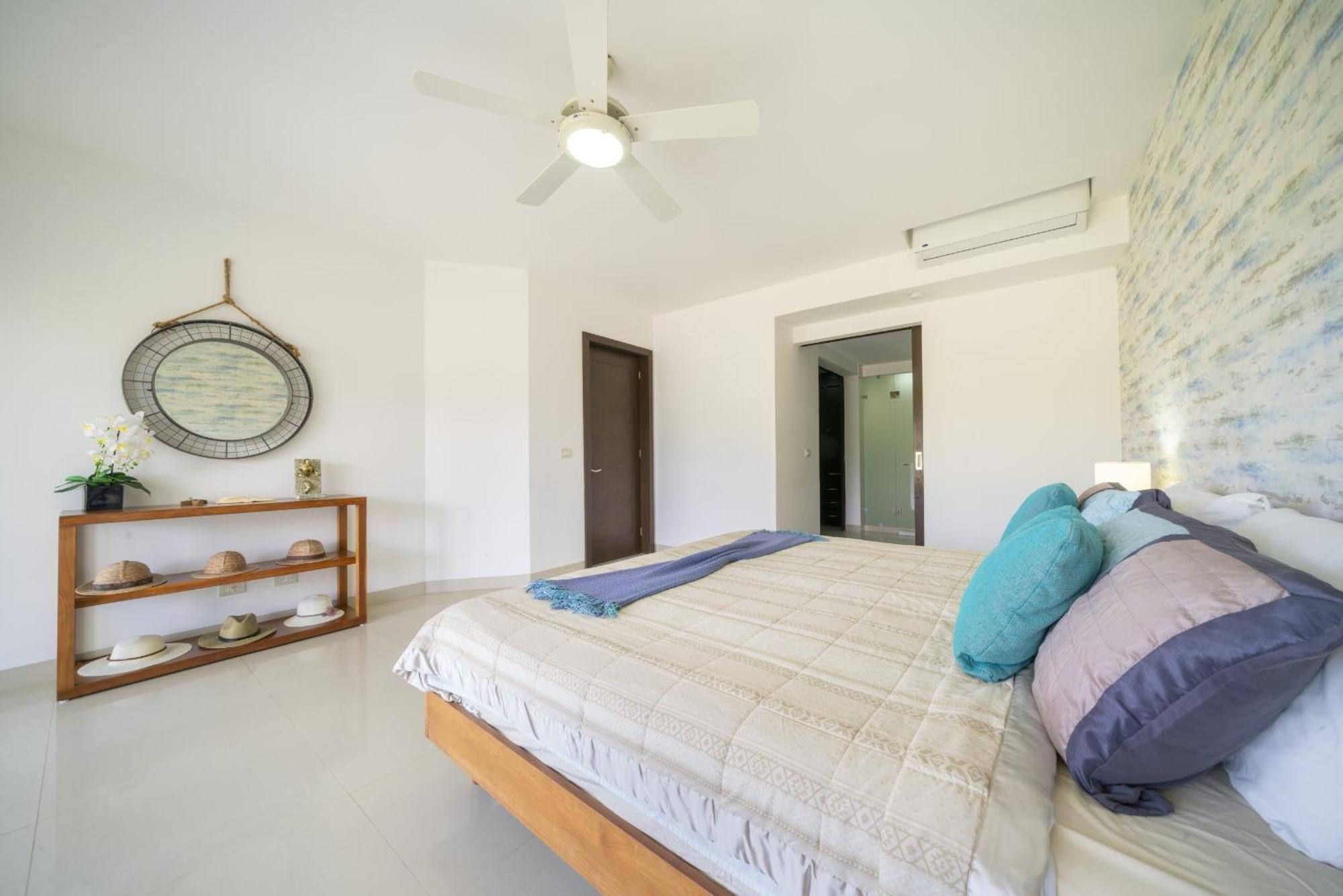 Luxury 2 Bedroom With Tub & Infinity Pool - Side At Mareazul - Sirenita G Holiday home Playa del Carmen