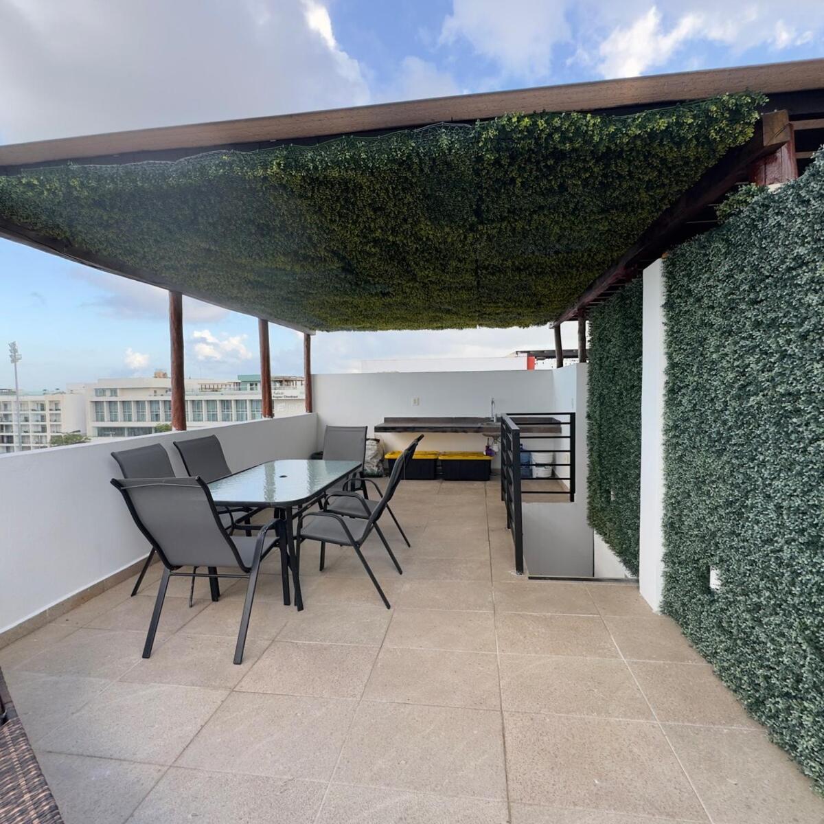 Cozy Prime Location With Pr Pool Apartment *