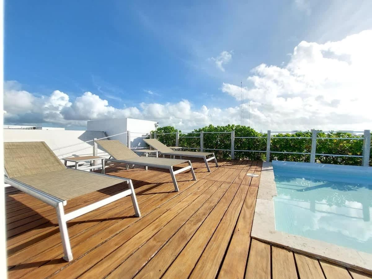 Oceanview Pool Near Av 5th 6 Guest Fast Wifi Holiday home Playa del Carmen