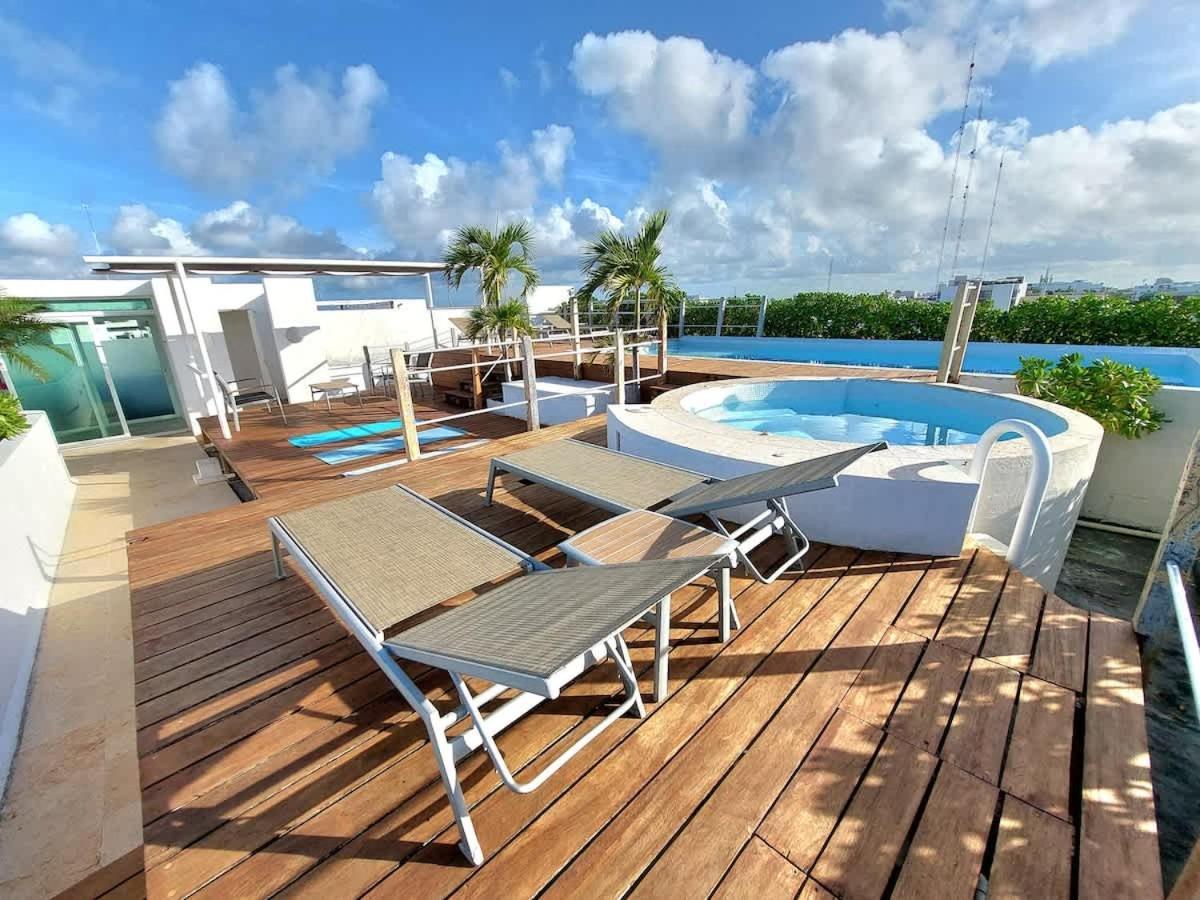 Oceanview Pool Near Av 5th 6 Guest Fast Wifi Holiday home Playa del Carmen