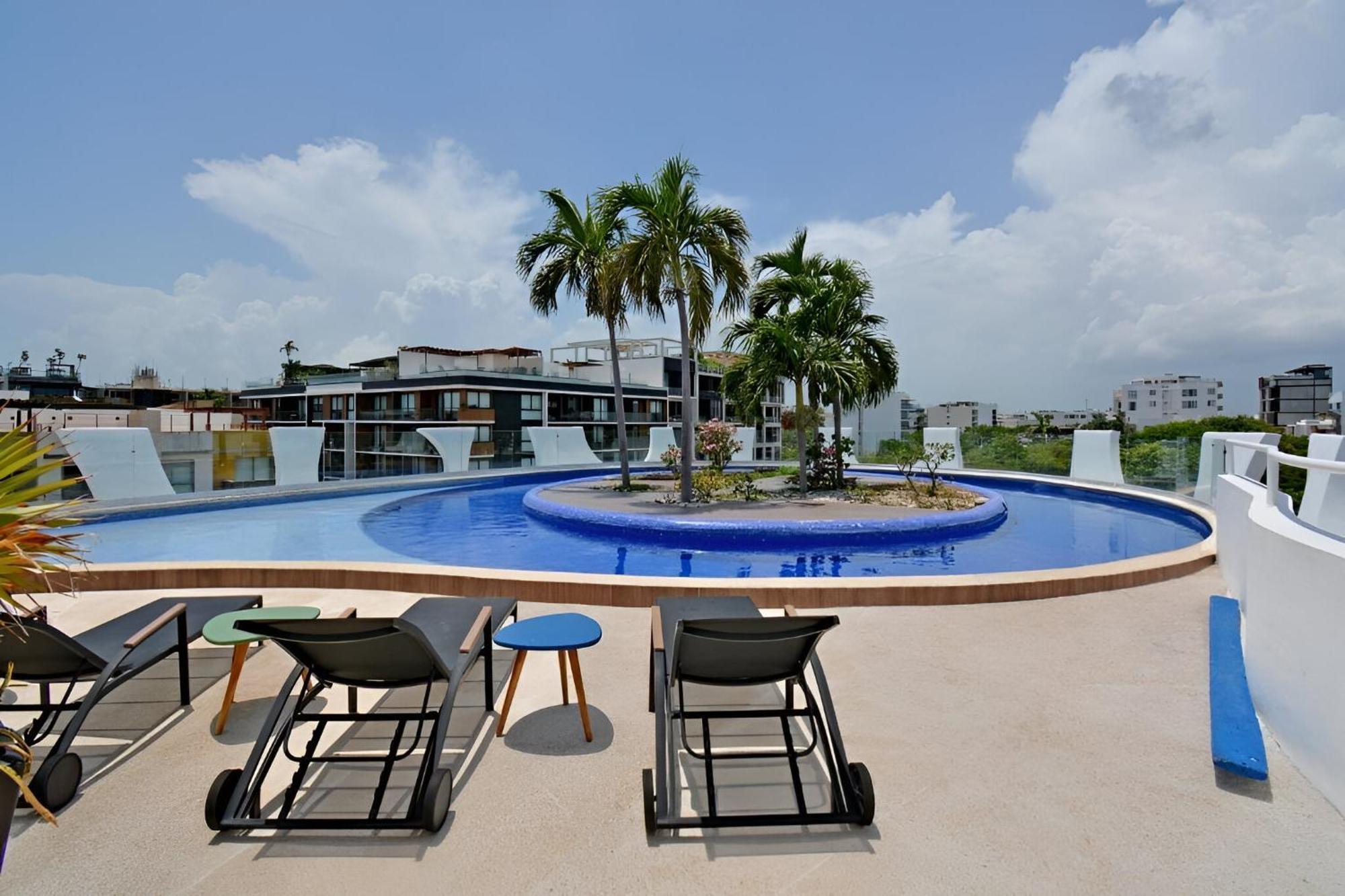 Grandioso De 2 Habs Cerca De La Playa Apartamento