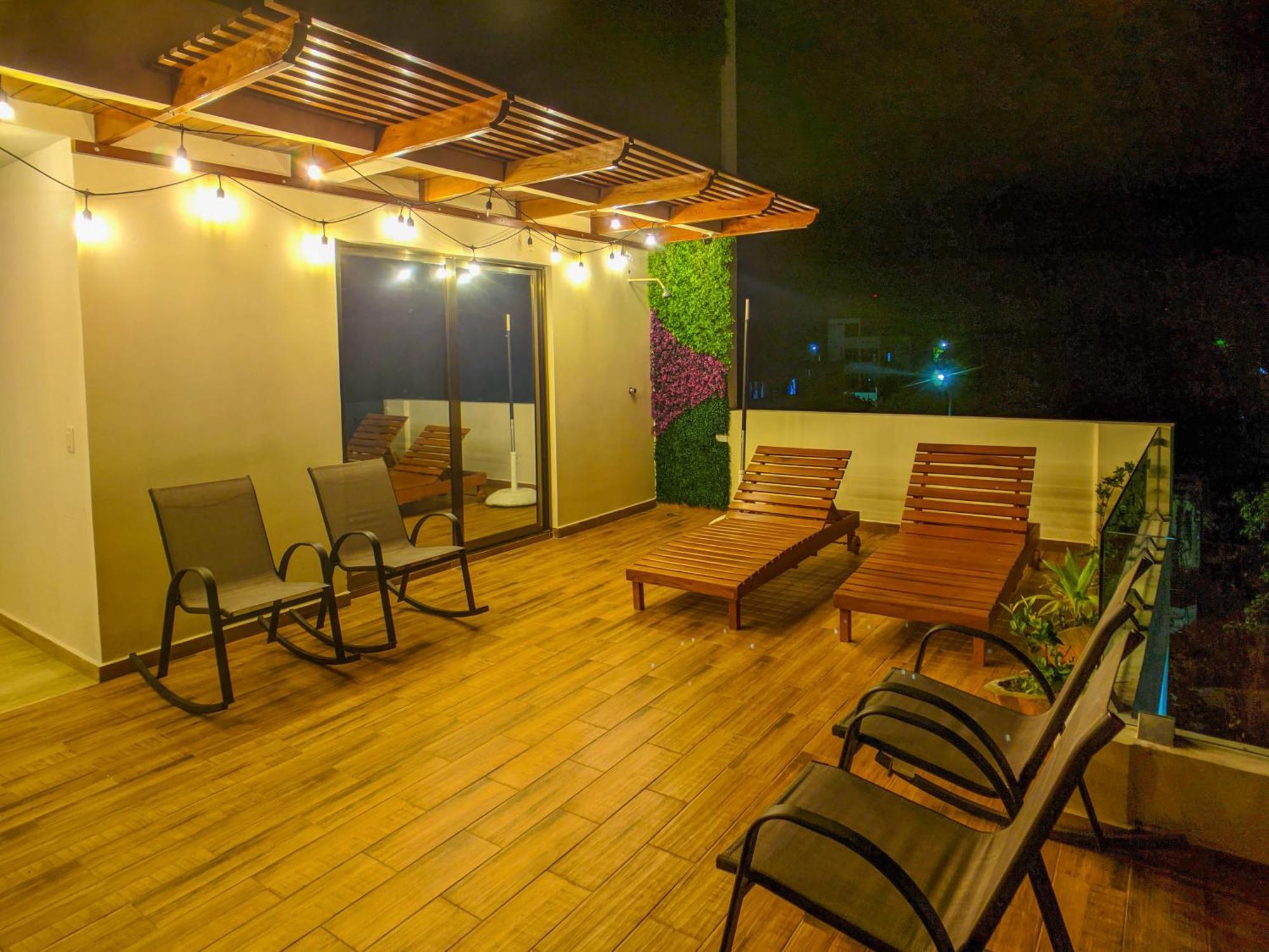 Apartment 500m To L Queen Beds Kitchen L Pool Patio Gym Bikes Ac 30203