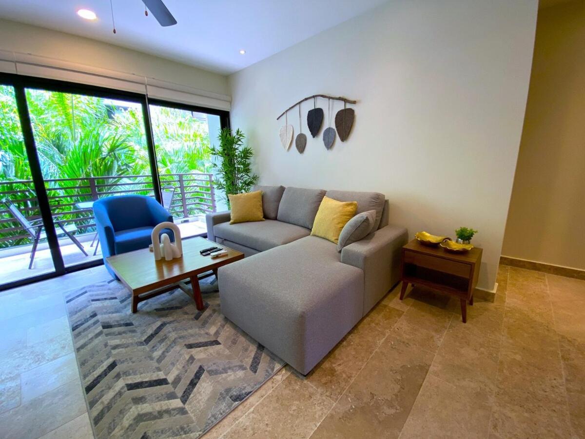 Apartment Seaview Roof Pool, Gym Onsite, 4 Blocks To 5th Ave Playa del Carmen